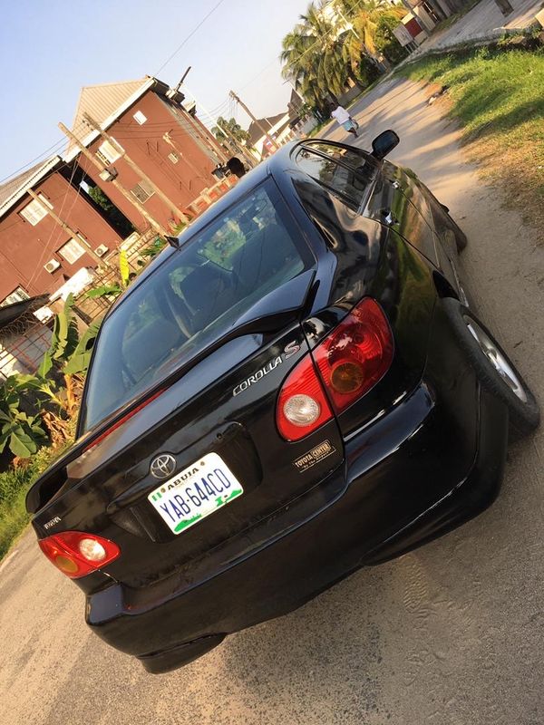 Thumbnail 4 of 2005 Toyota Corolla SE